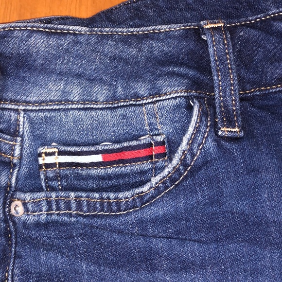 Tommy Hilfiger Denim Shorts - Picture 3 of 5